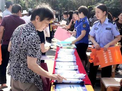灞橋區深化政務公開，以專業服務助力社會經濟咨詢